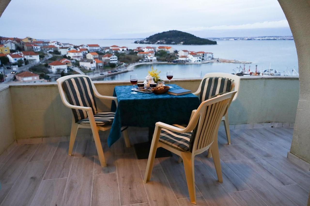 Booking Franov Residence On Island Ugljan With The Pool, Bbq And Beautiful Sea-View! Kali Exterior foto