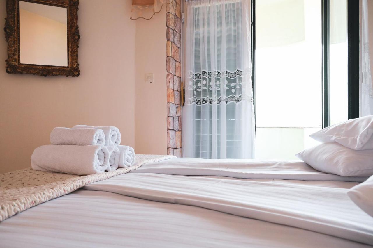 Booking Franov Residence On Island Ugljan With The Pool, Bbq And Beautiful Sea-View! Kali Exterior foto