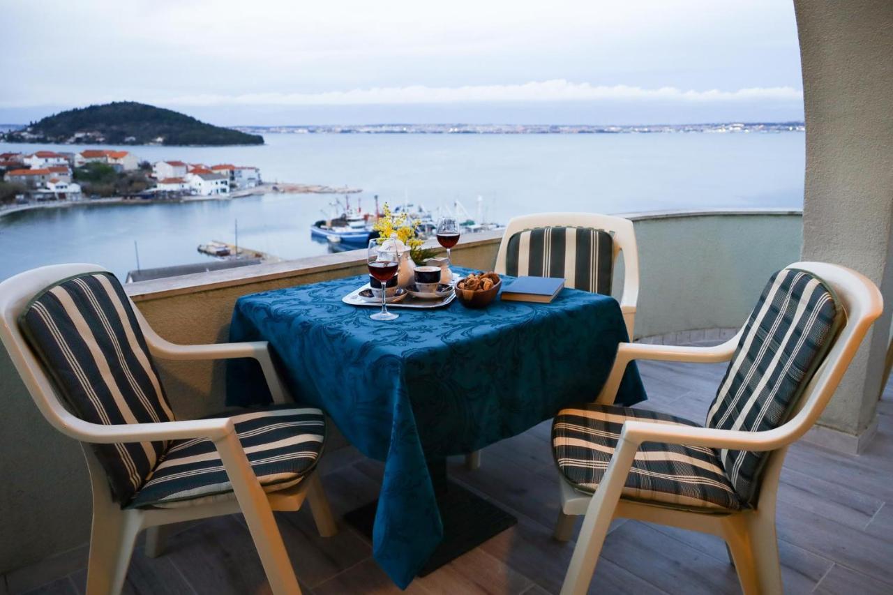 Booking Franov Residence On Island Ugljan With The Pool, Bbq And Beautiful Sea-View! Kali Exterior foto